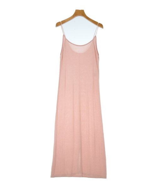 Kastane ชุดเดรส