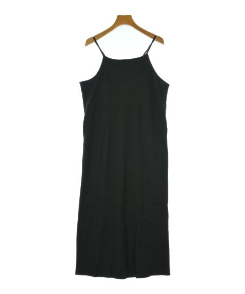 Kastane ชุดเดรส