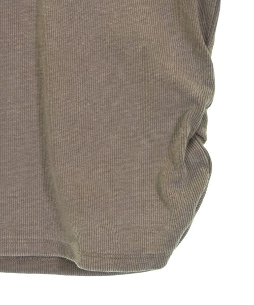Kastane เสื้อยืด/เสื้อท็อปส์