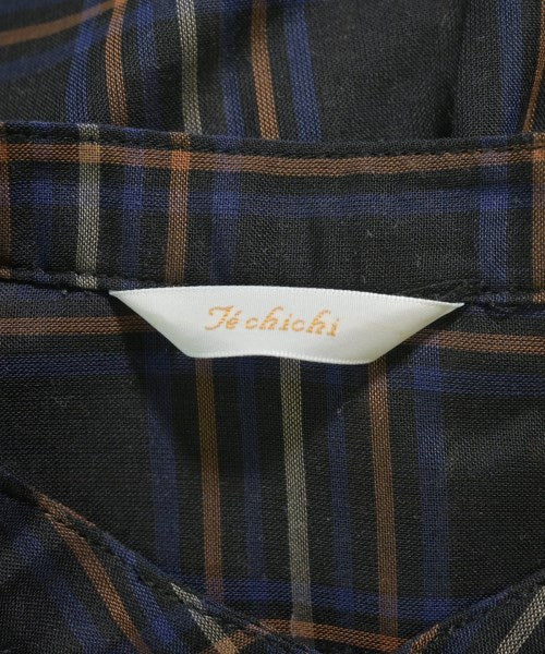 Te chichi เสื้อสตรี