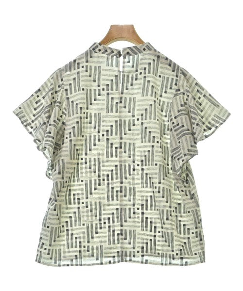 Te chichi เสื้อสตรี