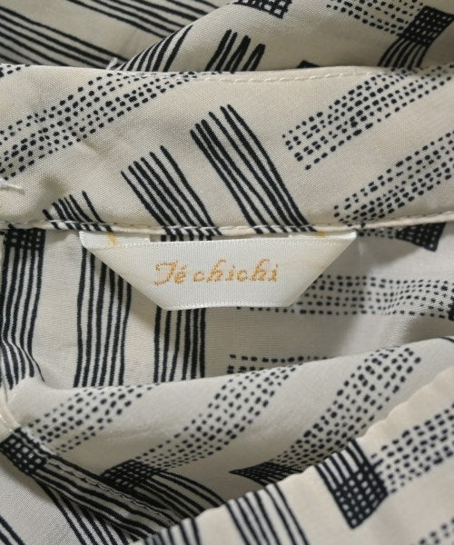Te chichi เสื้อสตรี