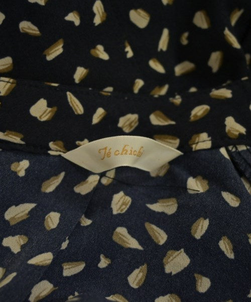 Te chichi เสื้อสตรี