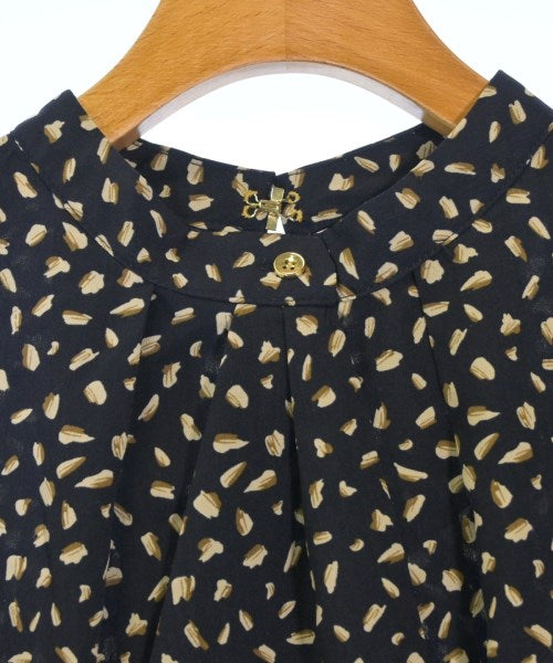 Te chichi เสื้อสตรี