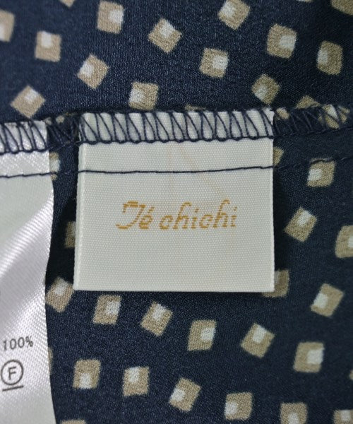 Te chichi เสื้อสตรี