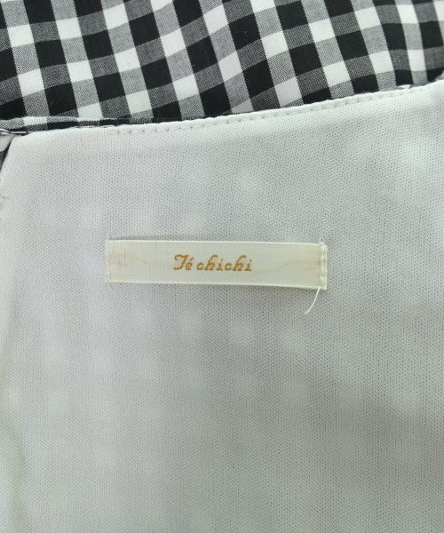 Te chichi เสื้อสตรี