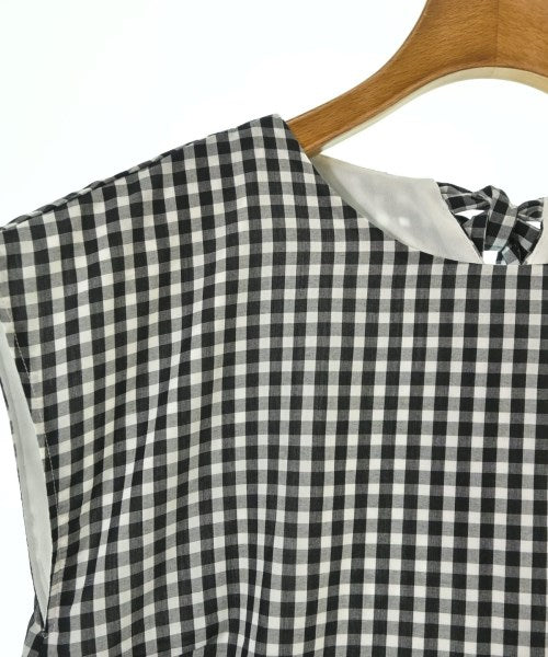 Te chichi เสื้อสตรี