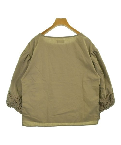 Te chichi เสื้อสตรี