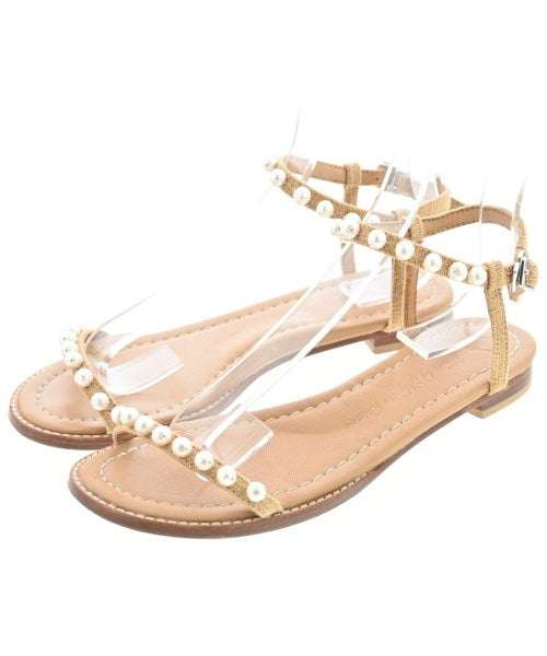 Tsuru รองเท้าแตะ