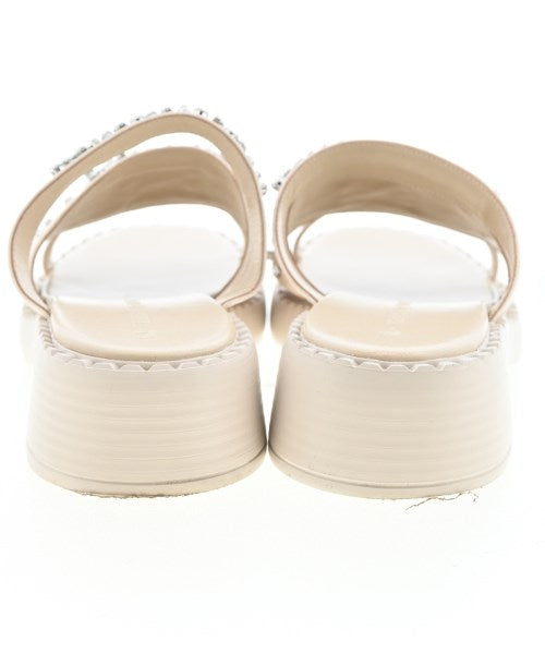 Tsuru รองเท้าแตะ