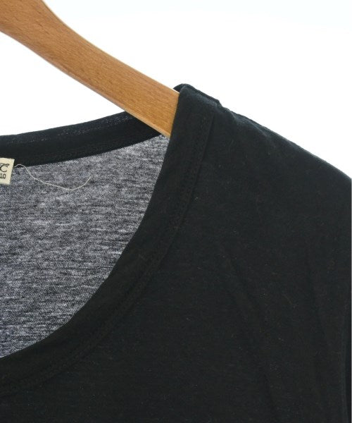 The SECRETCLOSET เสื้อยืด/เสื้อท็อปส์