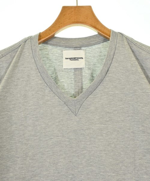 TAKAHIROMIYASHITATheSoloist. เสื้อยืด/เสื้อท็อปส์