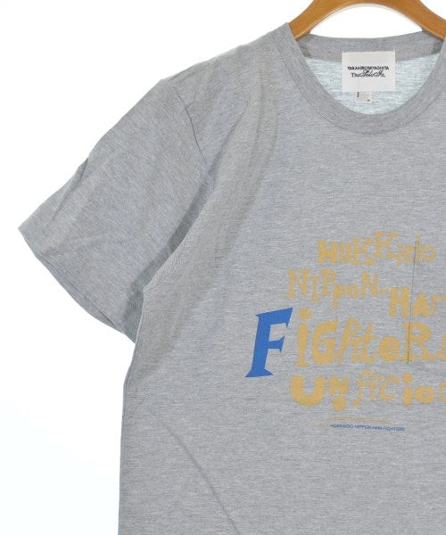 TAKAHIROMIYASHITATheSoloist. เสื้อยืด/เสื้อท็อปส์