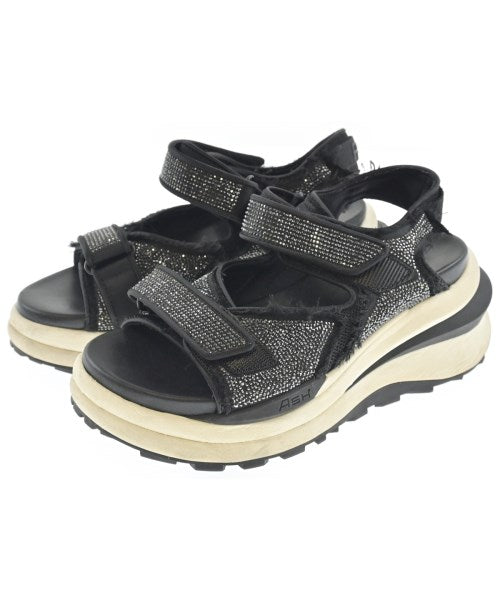 Ash รองเท้าแตะ