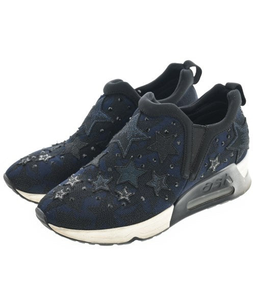 Ash รองเท้าผ้าใบ