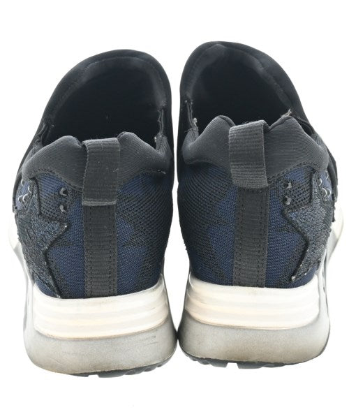 Ash รองเท้าผ้าใบ