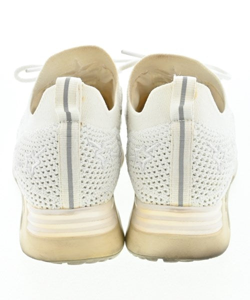 Ash รองเท้าผ้าใบ