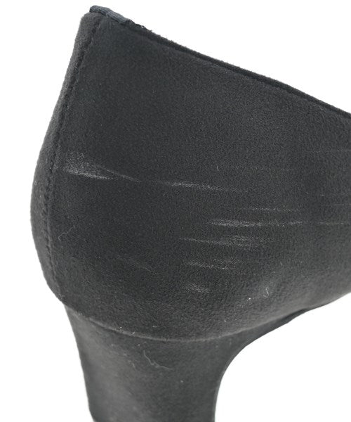 Bridget Birkin รองเท้าส้นสูง