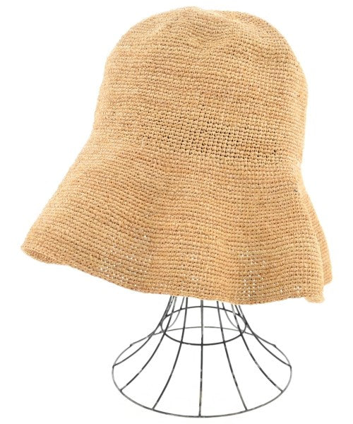 override หมวกฟาง