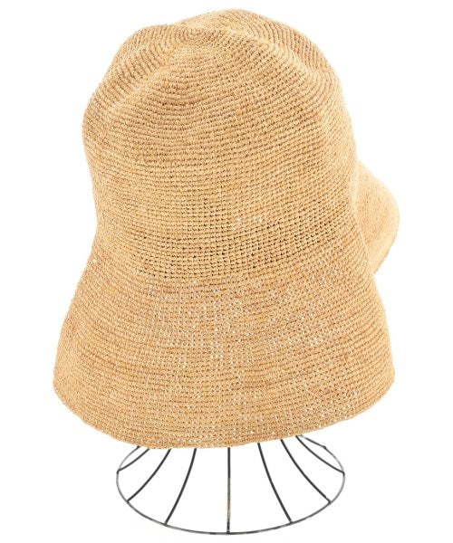 override หมวกฟาง