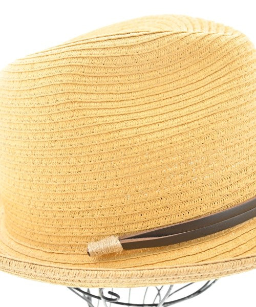 override หมวกฟาง