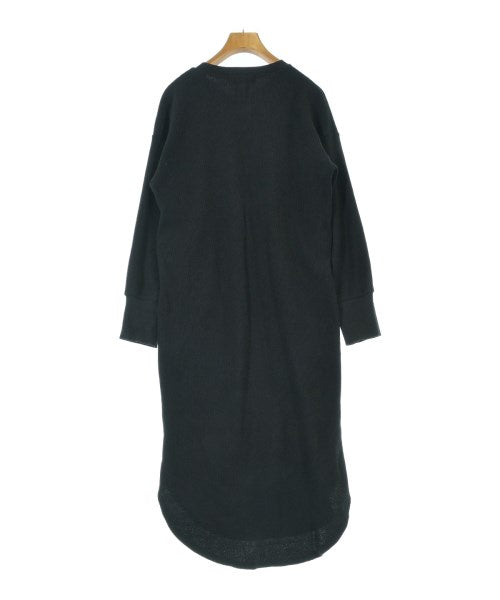 ZUCCa ชุดเดรส