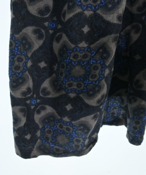 ZUCCa เสื้อยืด/เสื้อท็อปส์