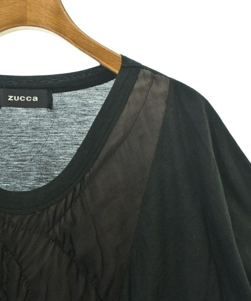 ZUCCa เสื้อยืด/เสื้อท็อปส์