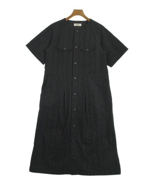 ZUCCa ชุดเดรส