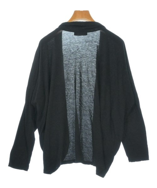 ZUCCa เสื้อยืด/เสื้อท็อปส์