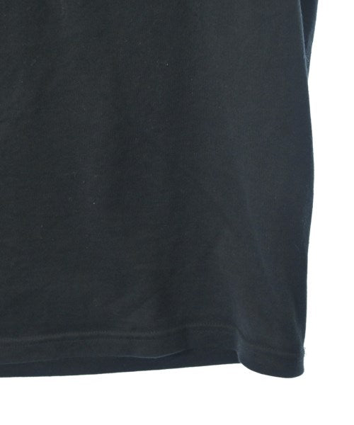 ZUCCa เสื้อยืด/เสื้อท็อปส์