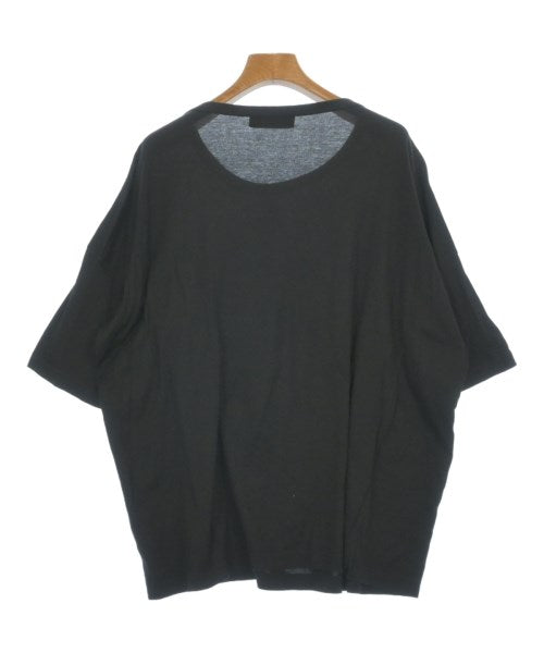 ZUCCa เสื้อยืด/เสื้อท็อปส์
