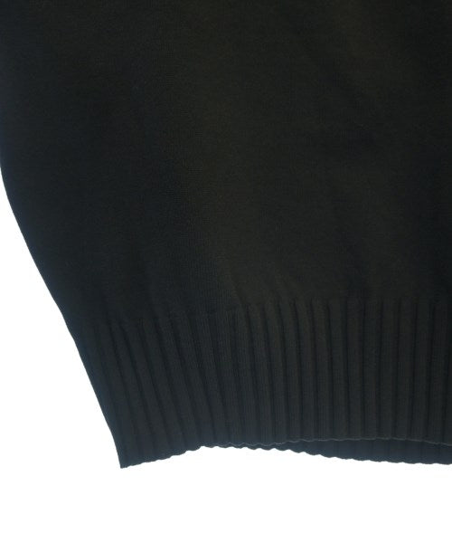 ZUCCa เสื้อกันหนาว