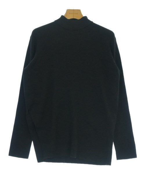 ZUCCa เสื้อกันหนาว