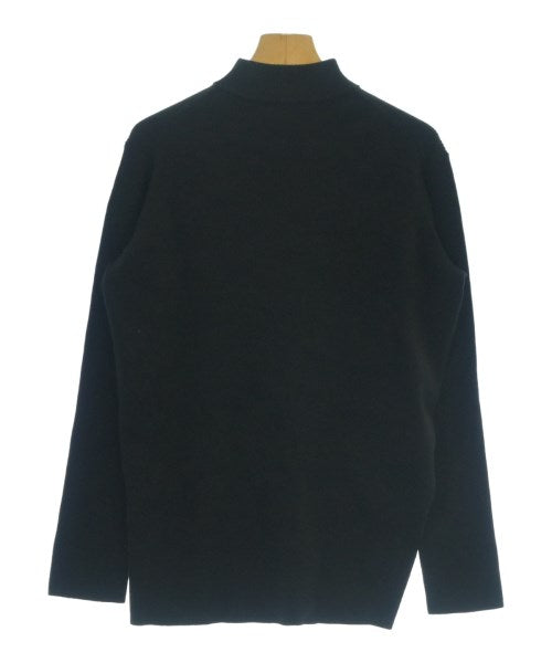 ZUCCa เสื้อกันหนาว