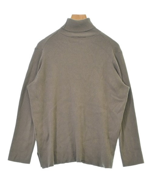 ZUCCa เสื้อกันหนาว