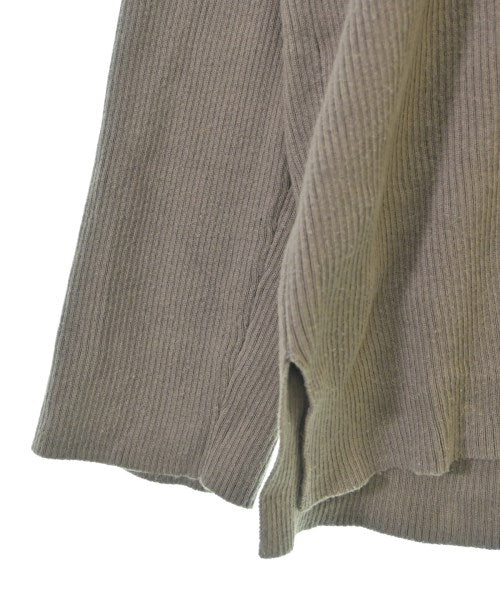 ZUCCa เสื้อกันหนาว