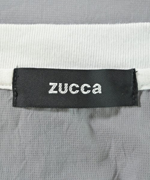 ZUCCa เสื้อยืด/เสื้อท็อปส์