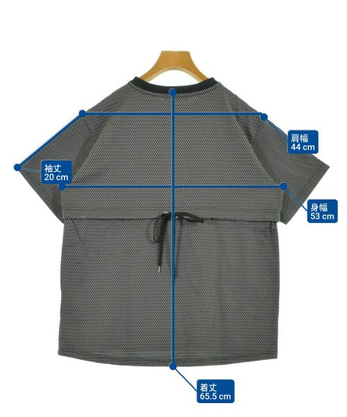 ZUCCa เสื้อยืด/เสื้อท็อปส์