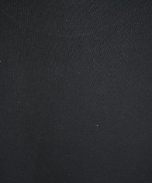ZUCCa เสื้อยืด/เสื้อท็อปส์
