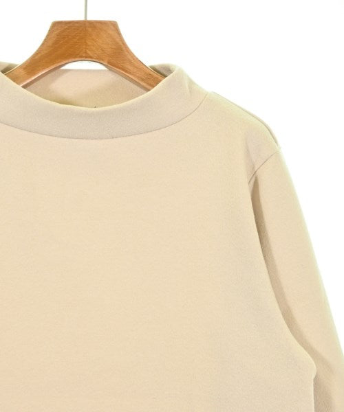 ZUCCa เสื้อยืด/เสื้อท็อปส์