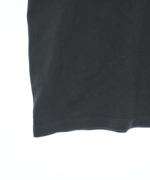 ZUCCa เสื้อยืด/เสื้อท็อปส์