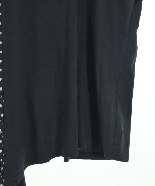 ZUCCa เสื้อยืด/เสื้อท็อปส์