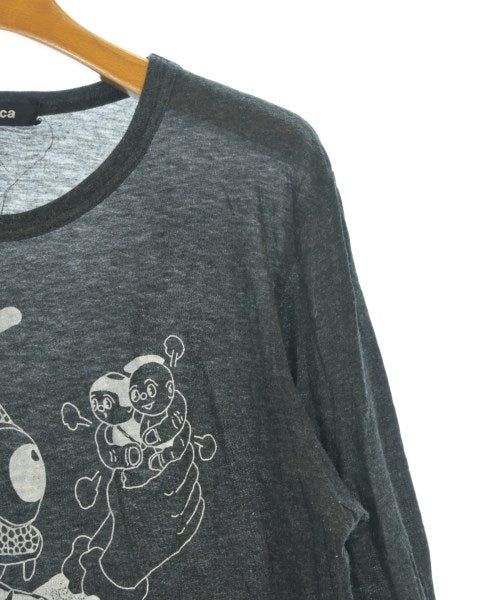 ZUCCa เสื้อยืด/เสื้อท็อปส์