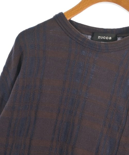 ZUCCa เสื้อยืด/เสื้อท็อปส์