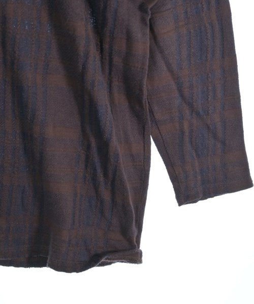 ZUCCa เสื้อยืด/เสื้อท็อปส์