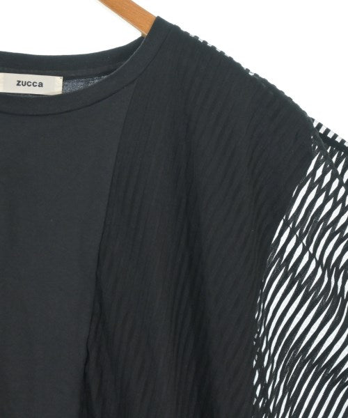 ZUCCa เสื้อยืด/เสื้อท็อปส์