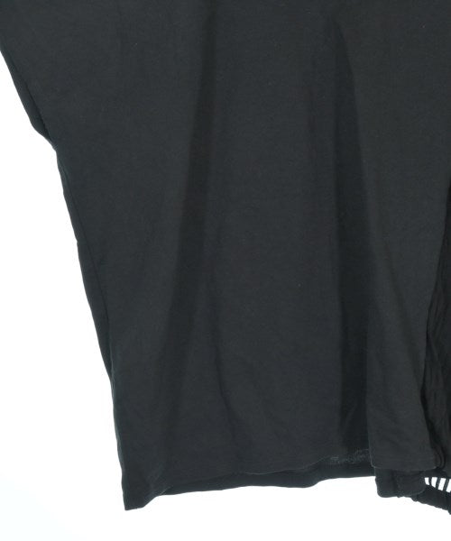 ZUCCa เสื้อยืด/เสื้อท็อปส์