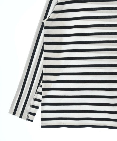 ZUCCa เสื้อยืด/เสื้อท็อปส์