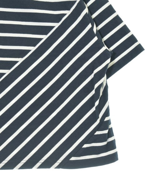 ZUCCa เสื้อยืด/เสื้อท็อปส์